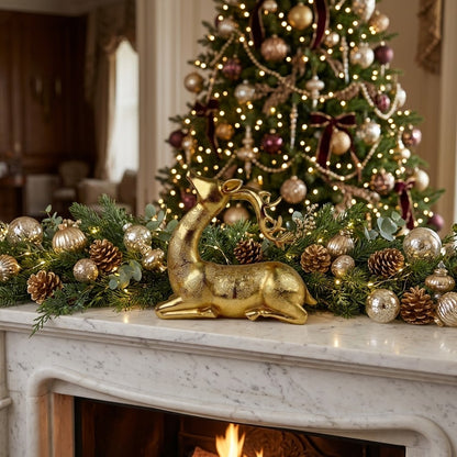 Reno Navideño Escultural Dorado – Figura Coleccionable con Grabado Artístico