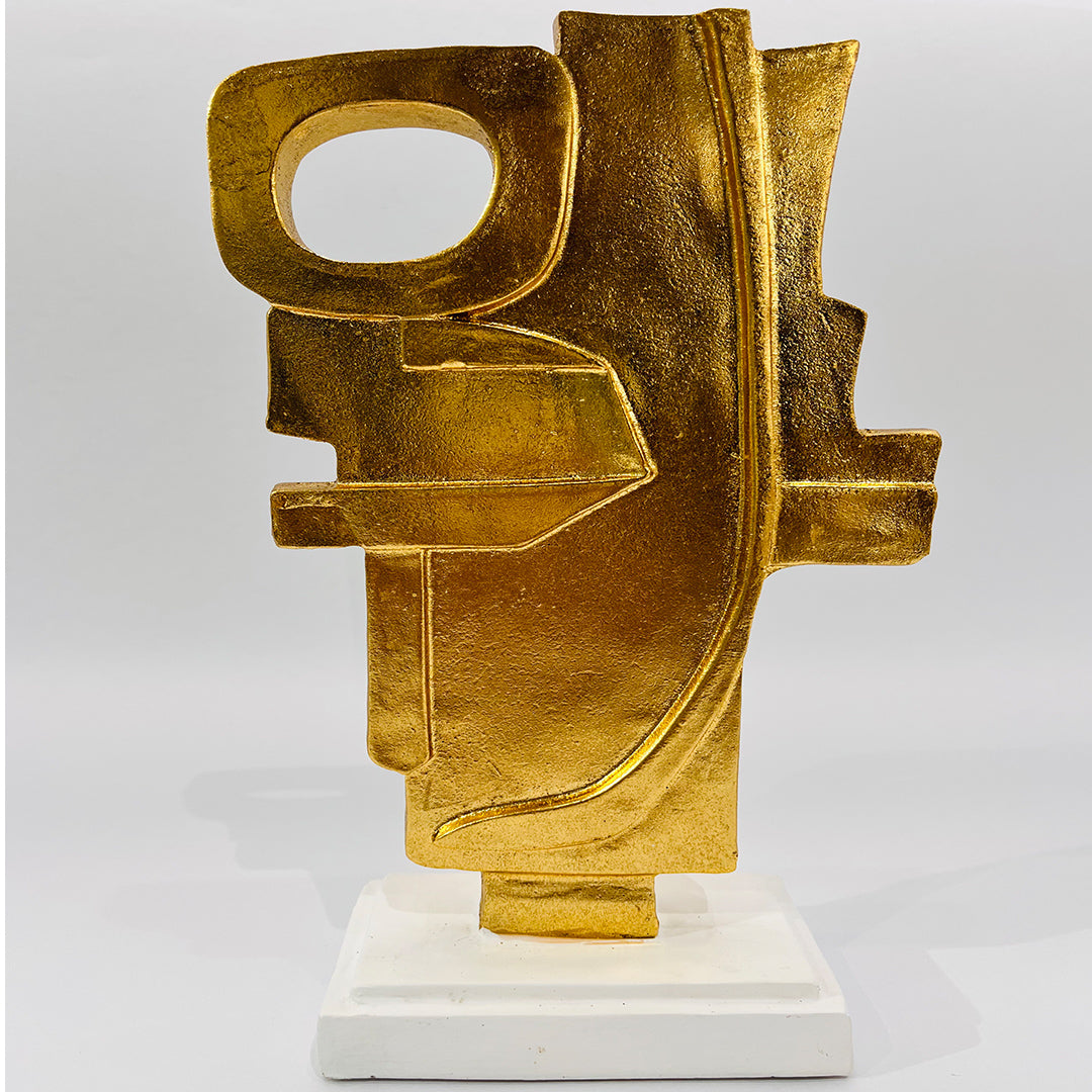 FIGURA ABSTRACTA EN DORADO