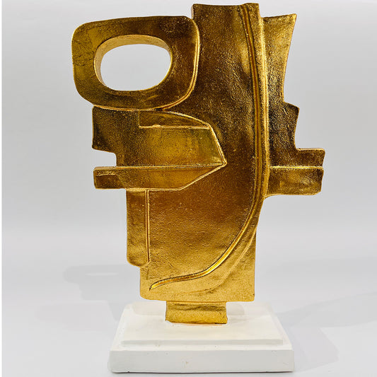 FIGURA ABSTRACTA EN DORADO