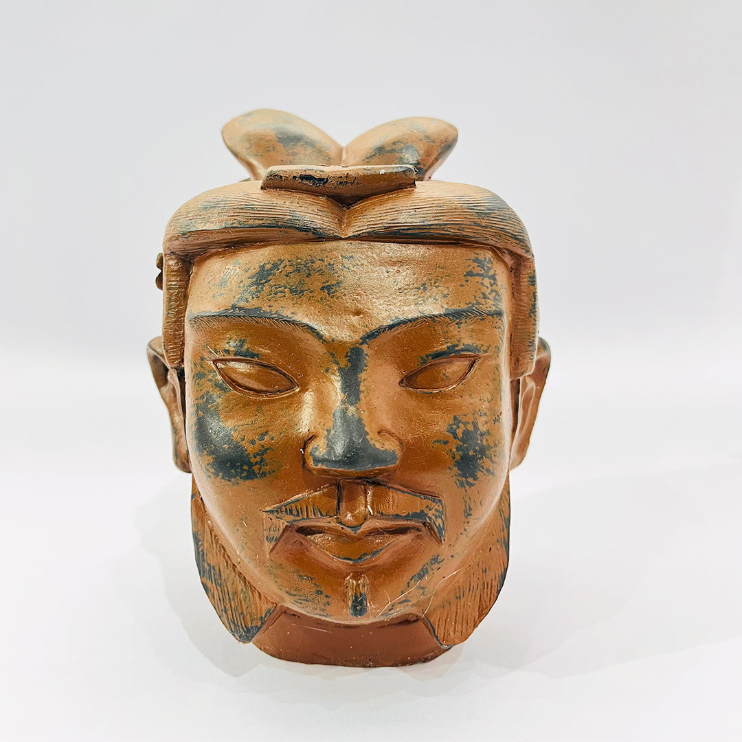 FIGURA DE GUERRERO DECORATIVO
