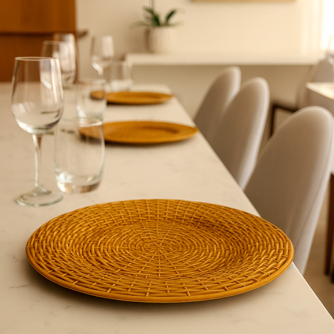 PLATO DECORATIVO DORADO